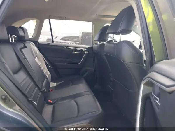 JTMC1RFV0KD515044 2019 TOYOTA RAV 4 - Image 8