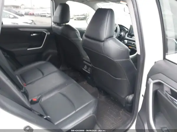 JTMC1RFV2LD059887 2020 TOYOTA RAV 4 - Image 8
