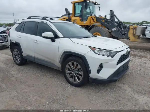 JTMC1RFV3KD003343 2019 TOYOTA RAV 4 - Image 1