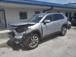 JTMC1RFV3KD514454 2019 TOYOTA RAV 4