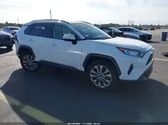 JTMC1RFV3KD514924 2019 TOYOTA RAV 4