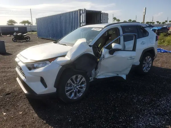 JTMC1RFV3MD074013 2021 TOYOTA RAV 4 - Image 1