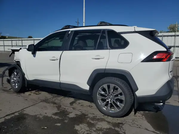 JTMC1RFV5KD509014 2019 TOYOTA RAV 4 - Image 2
