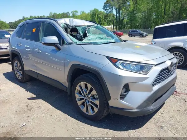 JTMC1RFV5KJ002874 2019 TOYOTA RAV 4 - Image 1