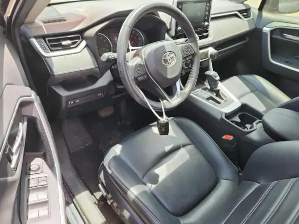 JTMC1RFV5KJ016564 2019 TOYOTA RAV 4 - Image 8