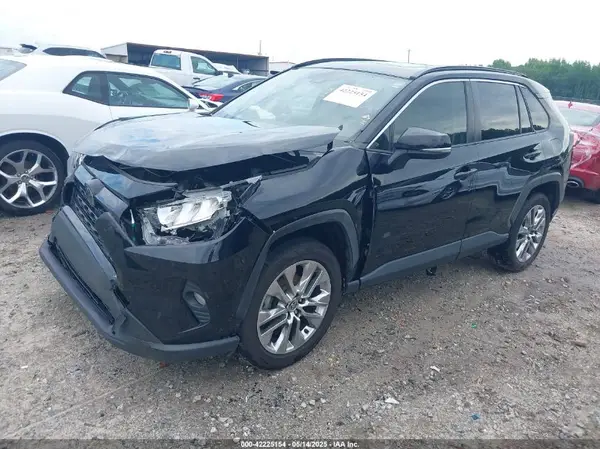 JTMC1RFV5LD046163 2020 TOYOTA RAV 4 - Image 2