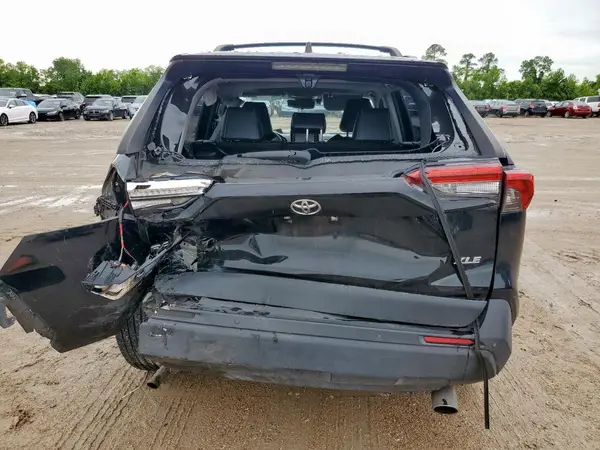2020 TOYOTA RAV 4 auction photo 6