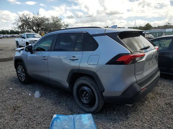 JTMC1RFV6KD002770 2019 TOYOTA RAV 4 - Image 2