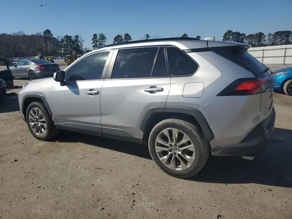 JTMC1RFV6KD014255 2019 TOYOTA RAV 4 - Image 2