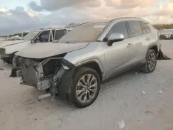 JTMC1RFV6KD036174 2019 TOYOTA RAV 4