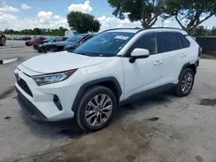 JTMC1RFV7KD503621 2019 TOYOTA RAV 4