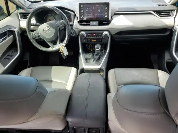 JTMC1RFV7KJ002794 2019 TOYOTA RAV 4 - Image 8