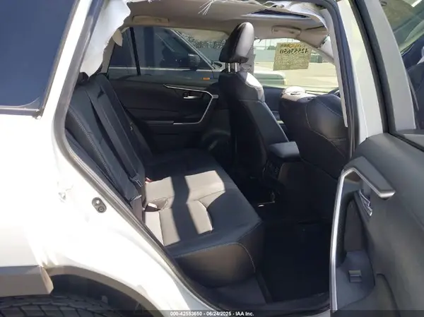 JTMC1RFV7PD097542 2023 TOYOTA RAV 4 - Image 8