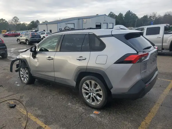JTMC1RFV9LD043217 2020 TOYOTA RAV 4 - Image 2