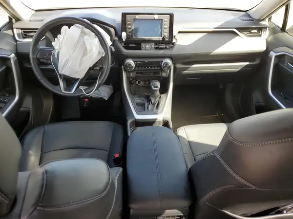 JTMC1RFV9MD075392 2021 TOYOTA RAV 4 - Image 8
