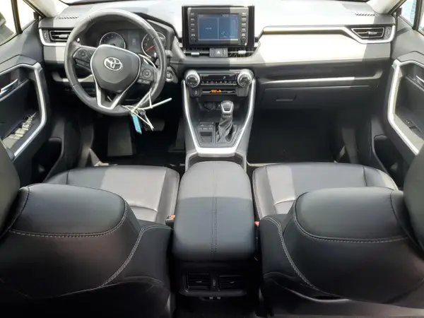 JTMC1RFVXKD017076 2019 TOYOTA RAV 4 - Image 8