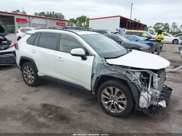 JTMC1RFVXMD081234 2021 TOYOTA RAV 4 - Image 1