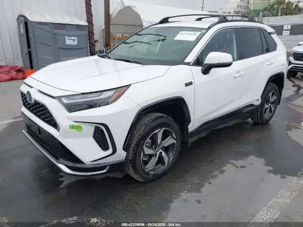 JTMCB3FV3PD113956 2023 TOYOTA RAV 4 - Image 2