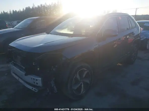 JTMCB3FV4ND089681 2022 TOYOTA RAV 4 - Image 2