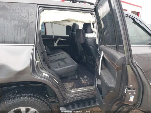 JTMCY7AJ0G4040104 2016 TOYOTA LAND CRUISER - Image 8