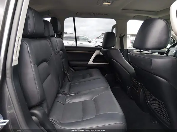 JTMCY7AJ0L4087904 2020 TOYOTA LAND CRUISER - Image 8