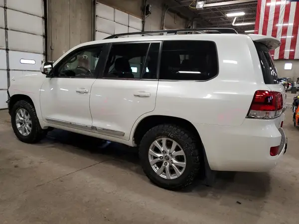 JTMCY7AJ0L4089992 2020 TOYOTA LAND CRUISER - Image 2