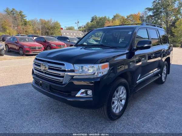 JTMCY7AJ1G4040287 2016 TOYOTA LAND CRUISER - Image 2