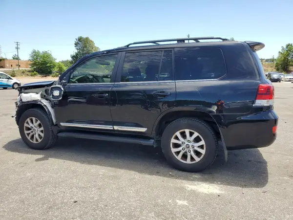 JTMCY7AJ1J4064600 2018 TOYOTA LAND CRUISER - Image 2