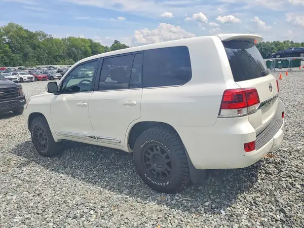 JTMCY7AJ2G4047569 2016 TOYOTA LAND CRUISER - Image 2