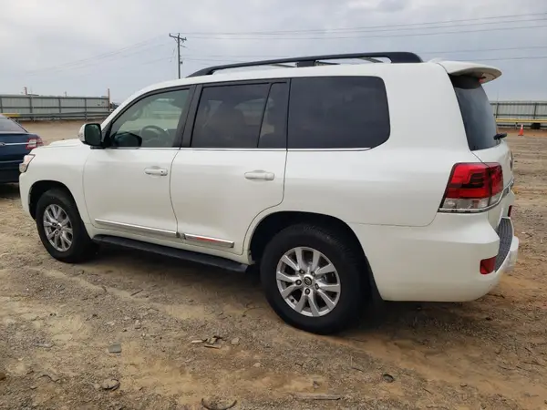 JTMCY7AJ3G4048245 2016 TOYOTA LAND CRUISER - Image 2