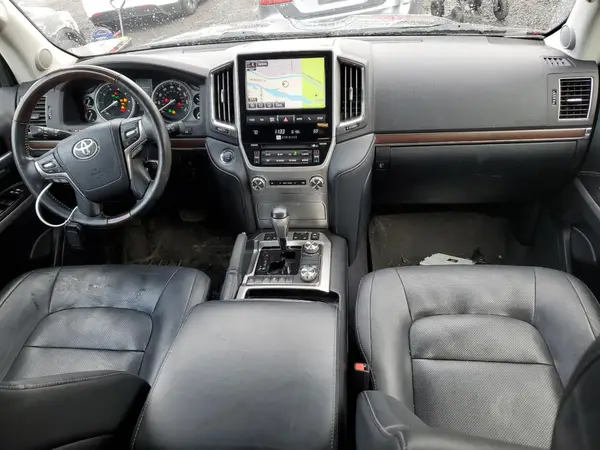 JTMCY7AJ3J4066509 2018 TOYOTA LAND CRUISER - Image 8