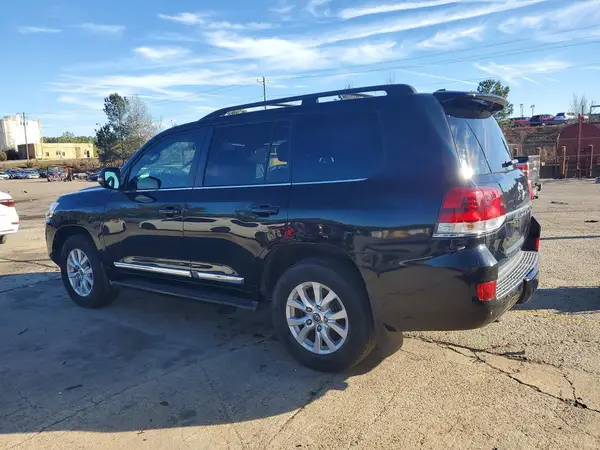 JTMCY7AJ3J4068843 2018 TOYOTA LAND CRUISER - Image 2