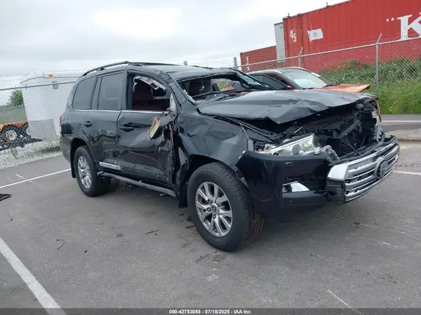 JTMCY7AJ3J4072925 2018 TOYOTA LAND CRUISER