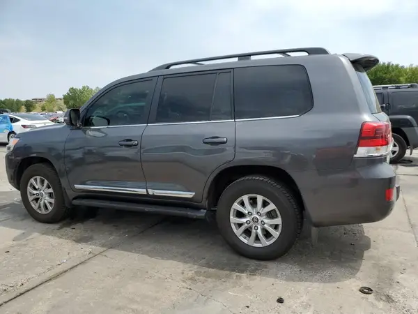 JTMCY7AJ3K4083070 2019 TOYOTA LAND CRUISER - Image 2
