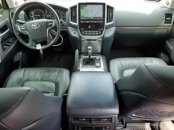 JTMCY7AJ3K4083070 2019 TOYOTA LAND CRUISER - Image 8