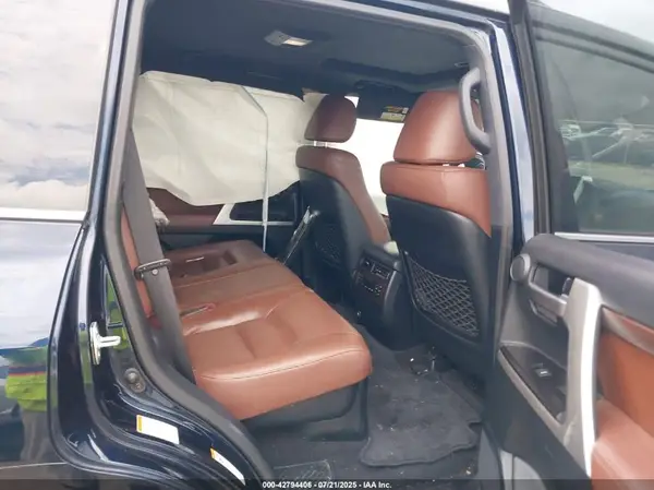 JTMCY7AJ4K4080923 2019 TOYOTA LAND CRUISER - Image 8