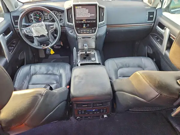 JTMCY7AJ5H4057661 2017 TOYOTA LAND CRUISER - Image 8