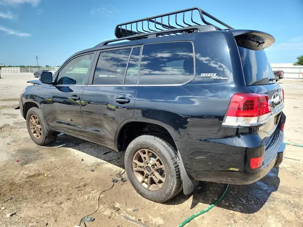 JTMCY7AJ5L4091138 2020 TOYOTA LAND CRUISER - Image 2