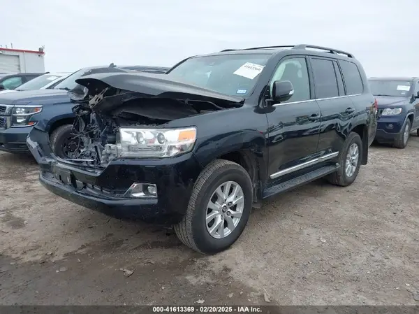 JTMCY7AJ6G4038101 2016 TOYOTA LAND CRUISER - Image 2