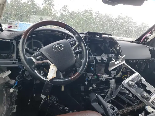 JTMCY7AJ6H4051920 2017 TOYOTA LAND CRUISER - Image 8