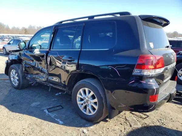 JTMCY7AJ6J4071929 2018 TOYOTA LAND CRUISER - Image 2