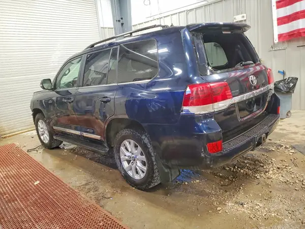 JTMCY7AJ7G4038088 2016 TOYOTA LAND CRUISER - Image 2