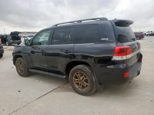JTMCY7AJ7M4104909 2021 TOYOTA LAND CRUISER - Image 2
