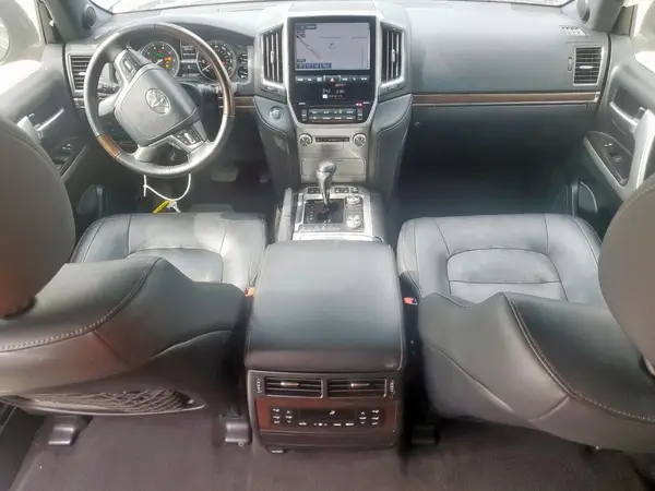 JTMCY7AJ7M4104909 2021 TOYOTA LAND CRUISER - Image 8