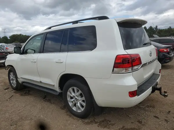 JTMCY7AJ8H4052552 2017 TOYOTA LAND CRUISER - Image 2