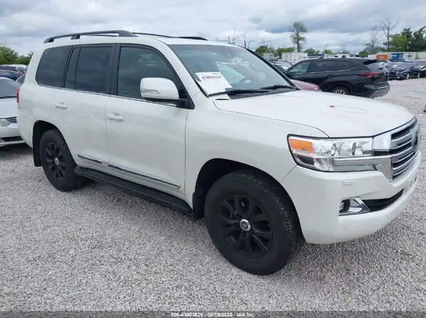 JTMCY7AJ8J4072659 2018 TOYOTA LAND CRUISER