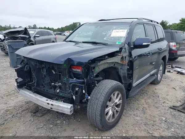 JTMCY7AJ8K4080486 2019 TOYOTA LAND CRUISER - Image 2