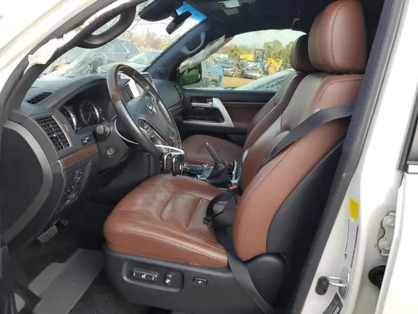 2019 TOYOTA LAND CRUISER COPART lot 84321324 auction photo 7