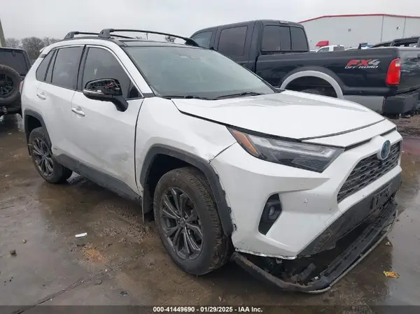 JTMD6RFV2RJ048324 2024 TOYOTA RAV 4 - Image 1