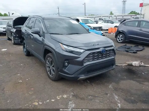 JTMD6RFV2RJ054091 2024 TOYOTA RAV 4 - Image 1